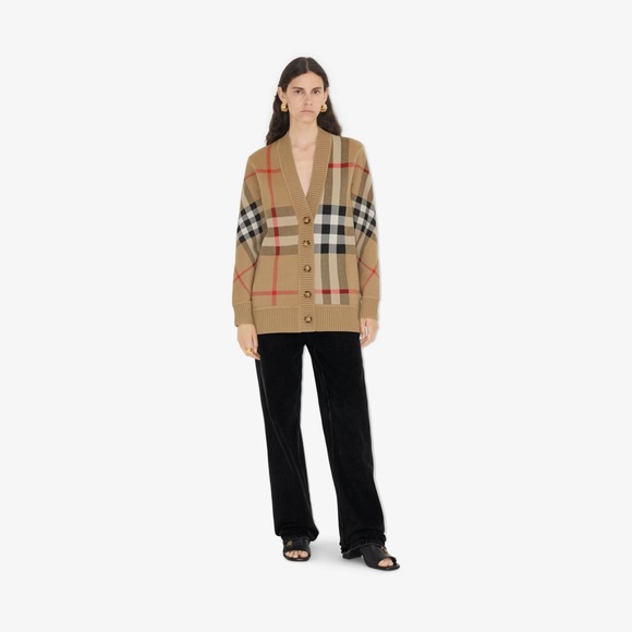 Burberry Oversized Fit Check Wool Blend Monogram/Archive Beige Cardigan Size S - Picture 2 of 6